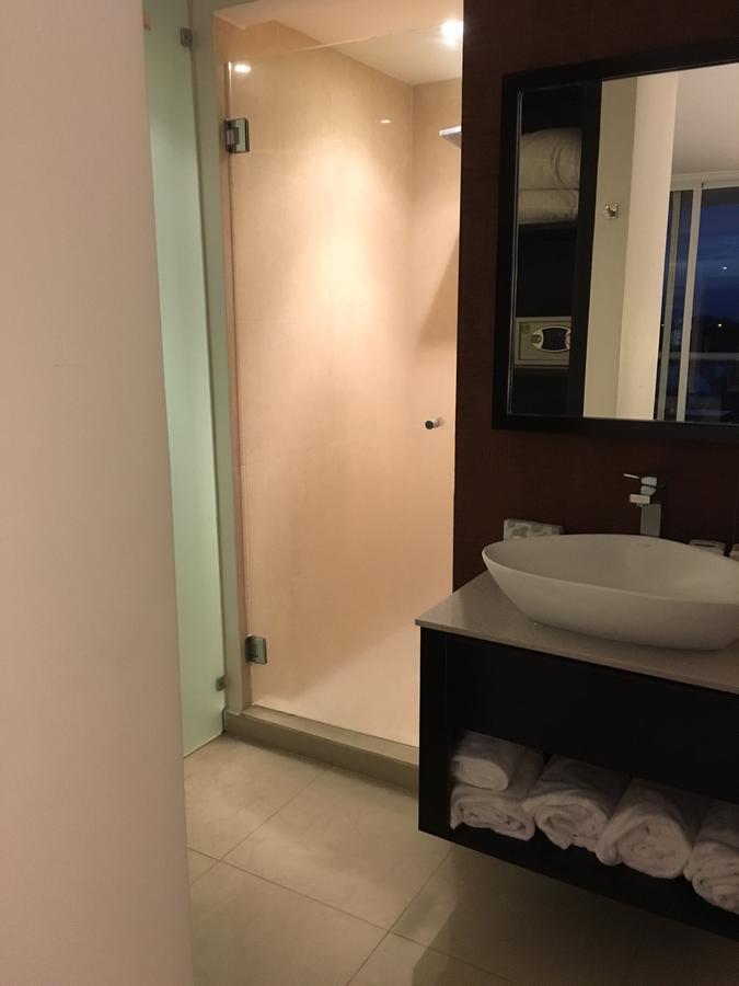 The Suite Playa Blanca Exterior photo